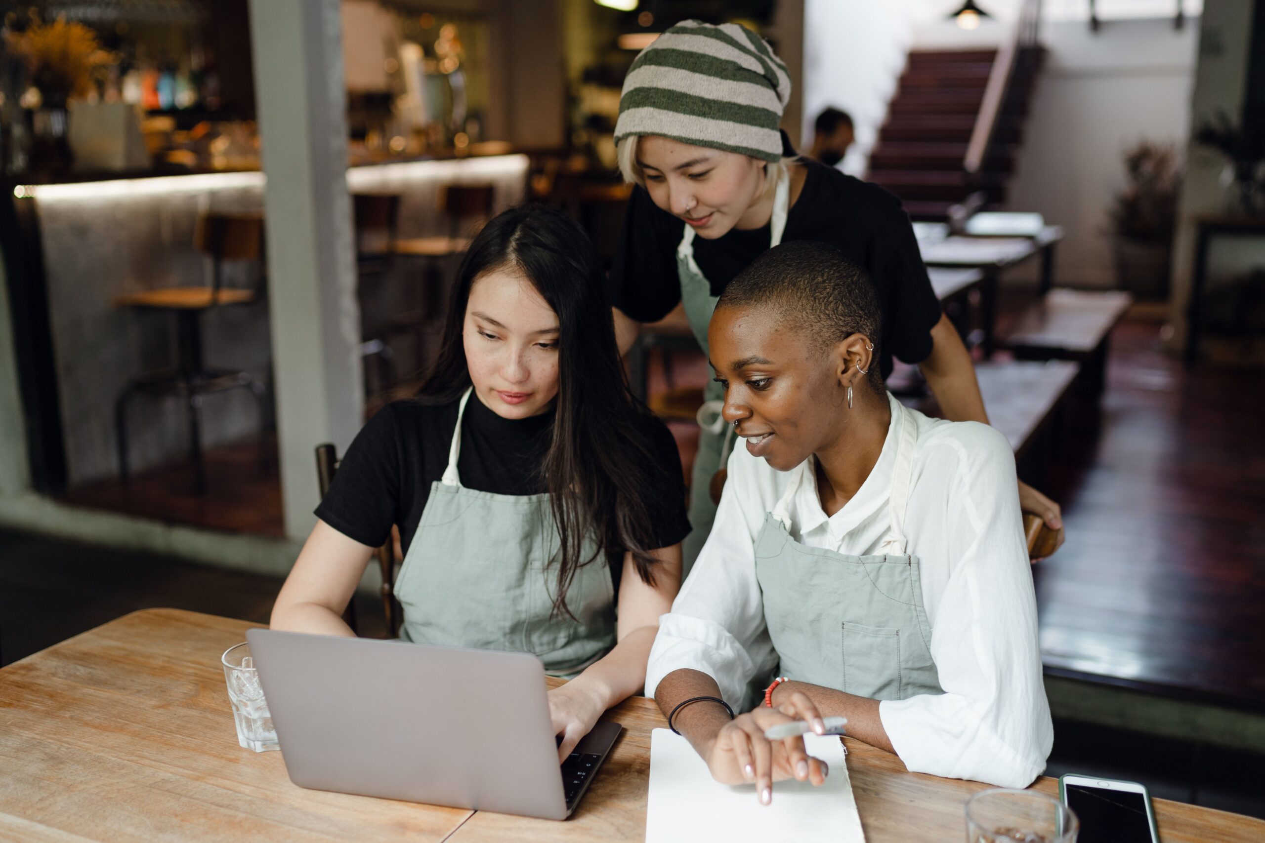 Business owners creating AI agents for their small business
